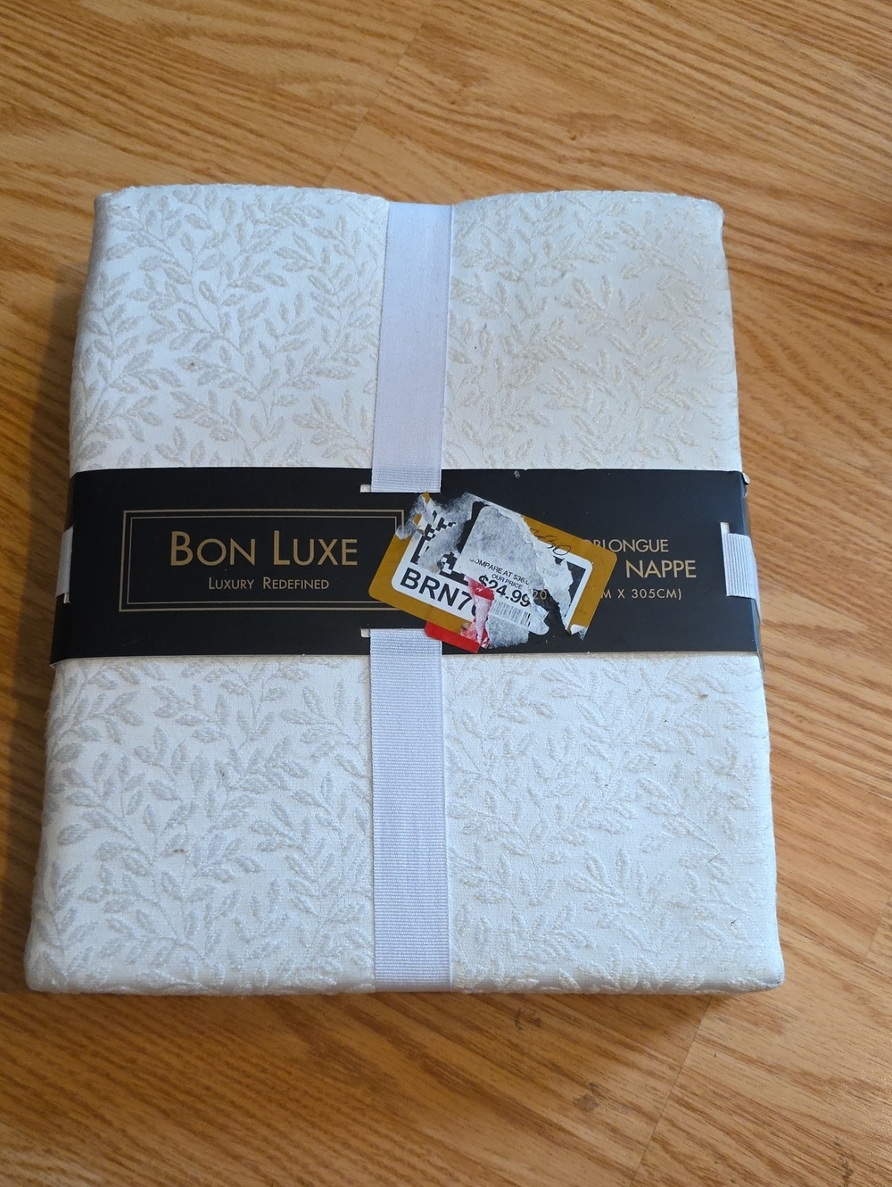 Bon Luxe Ivory Oblong Tablecloth